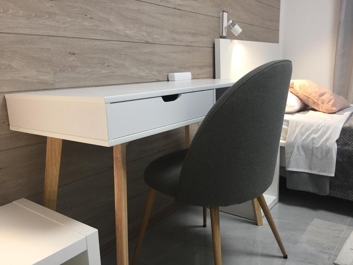 Apartman Sonas 2 With Free Private Parking Karlovac Dış mekan fotoğraf